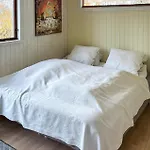 2 Bedroom Amazing In Σπίτι διακοπών Gorlev