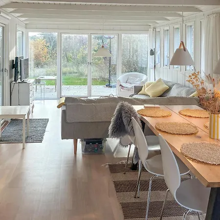 2 Bedroom Amazing In *