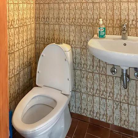 2 Bedroom Amazing In Gorlev