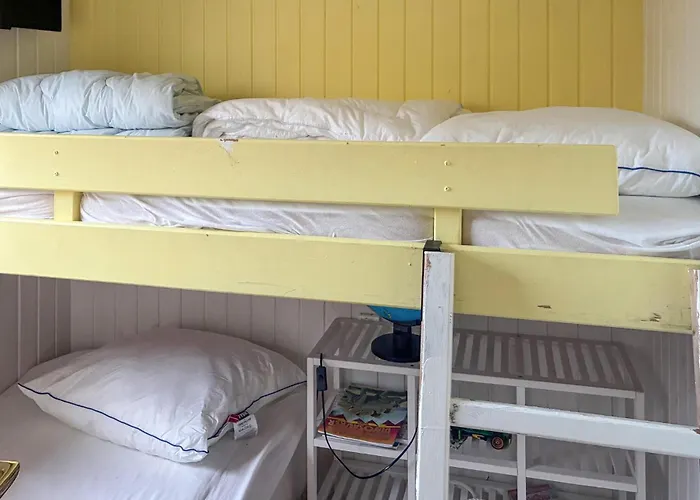 Casa vacanze 2 Bedroom Amazing In *